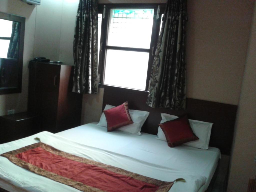 Hotel Hridey Inn Nova Deli Quarto foto